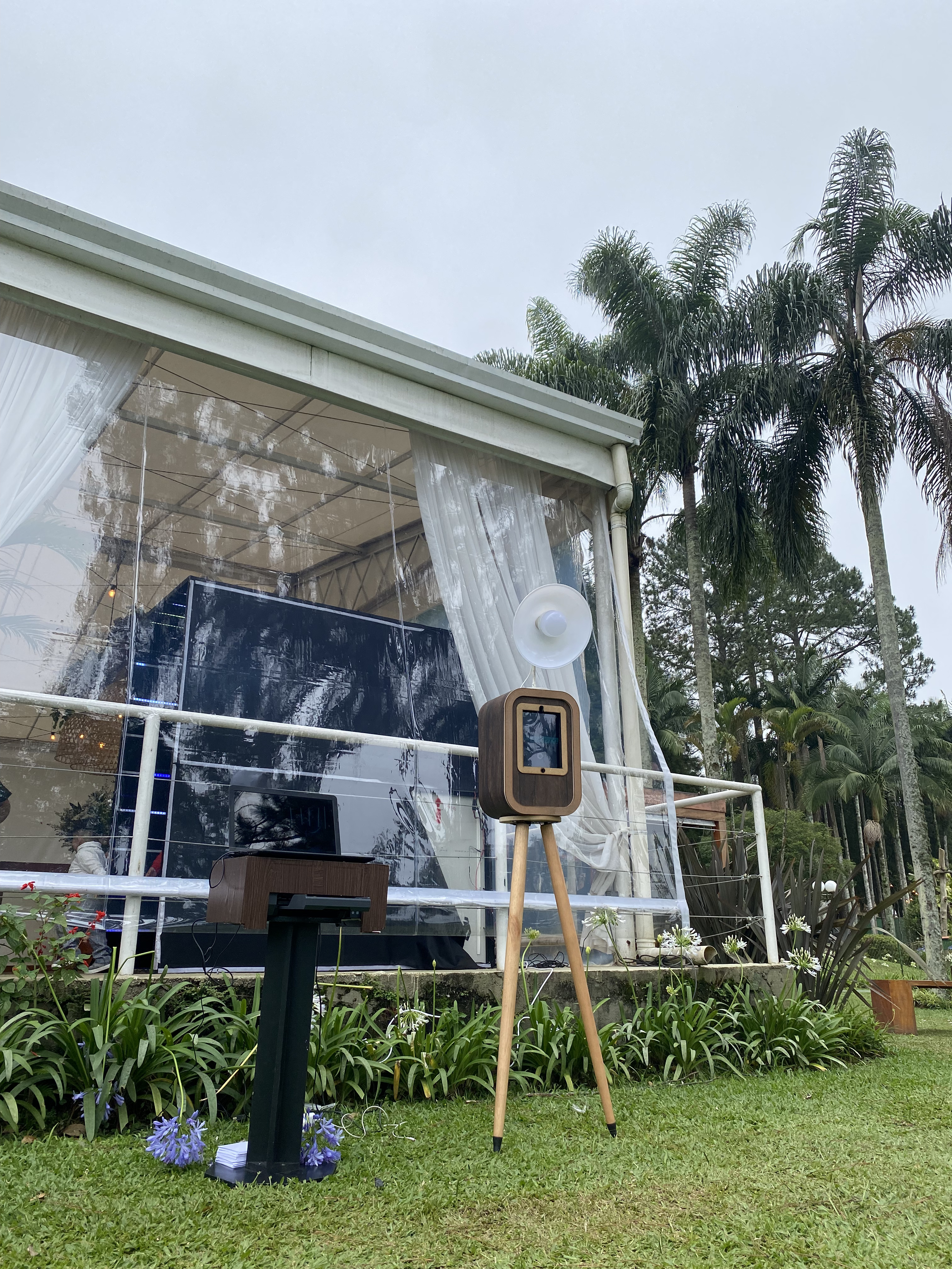 Totem Fotográfico Retrô